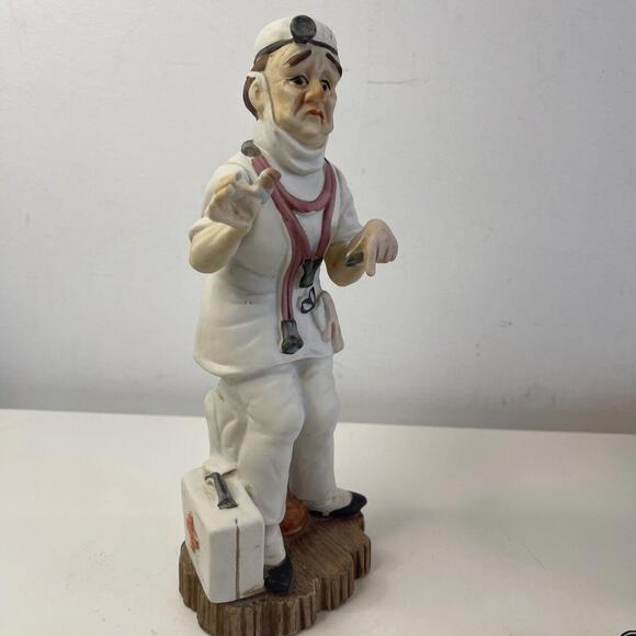 Vintage Geo Z. Lefton Surgeon, Doctor Ceramic figurine, Made In Japan 8" - Picture 4 of 5